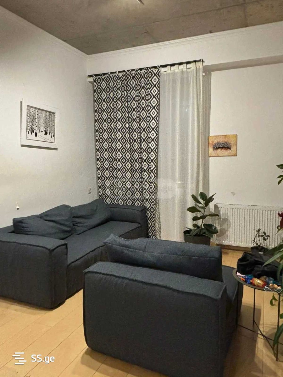 Avto Varazi st. 0 - 3 rooms