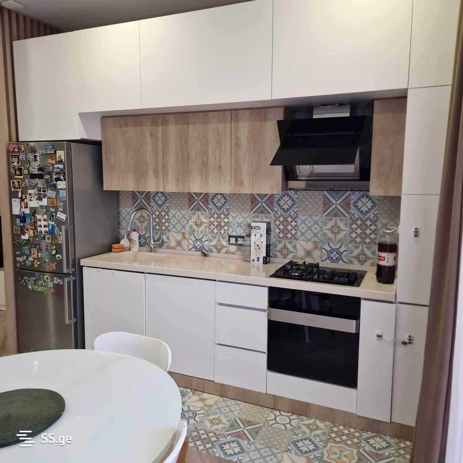 Квартира B. Zghenti St.