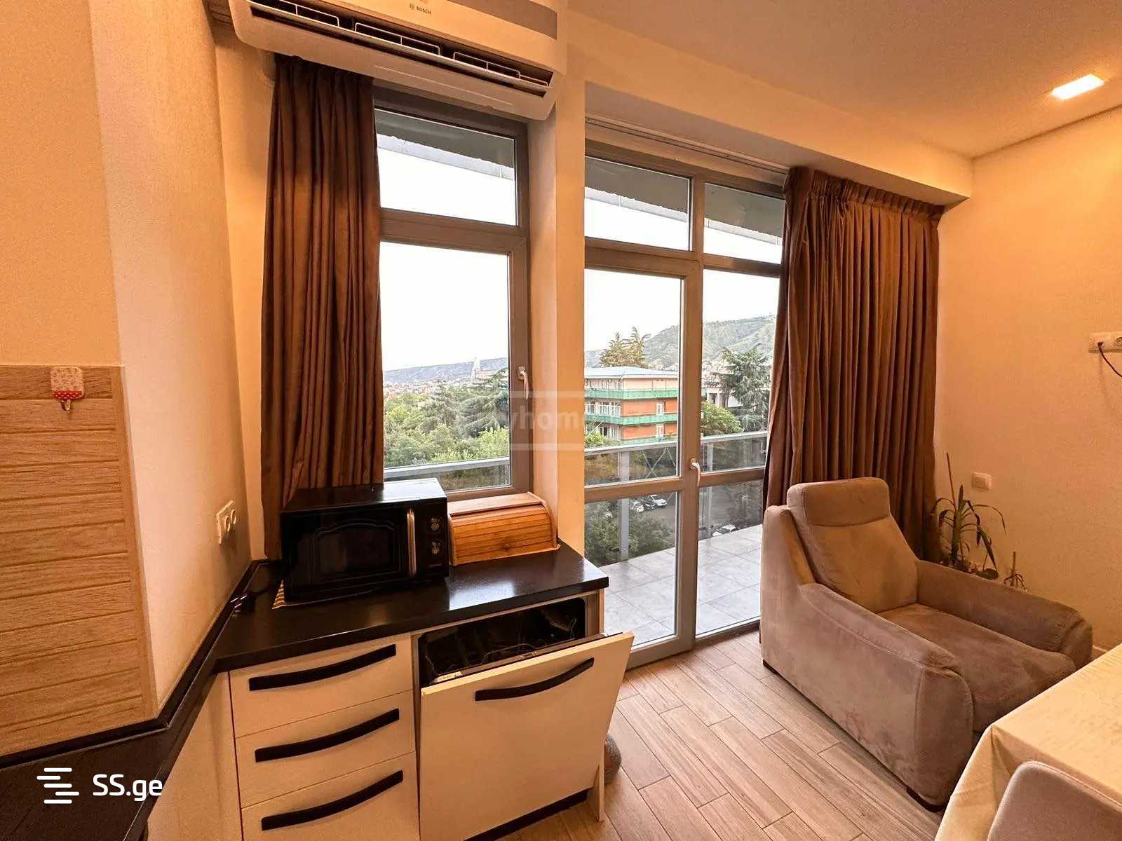 m. aleksidze st. 6 - 3 rooms