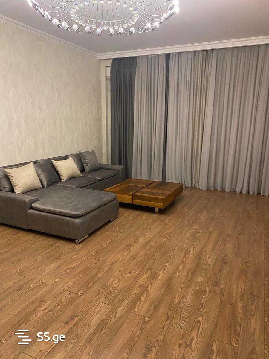 kostava st. 68 - 3 rooms