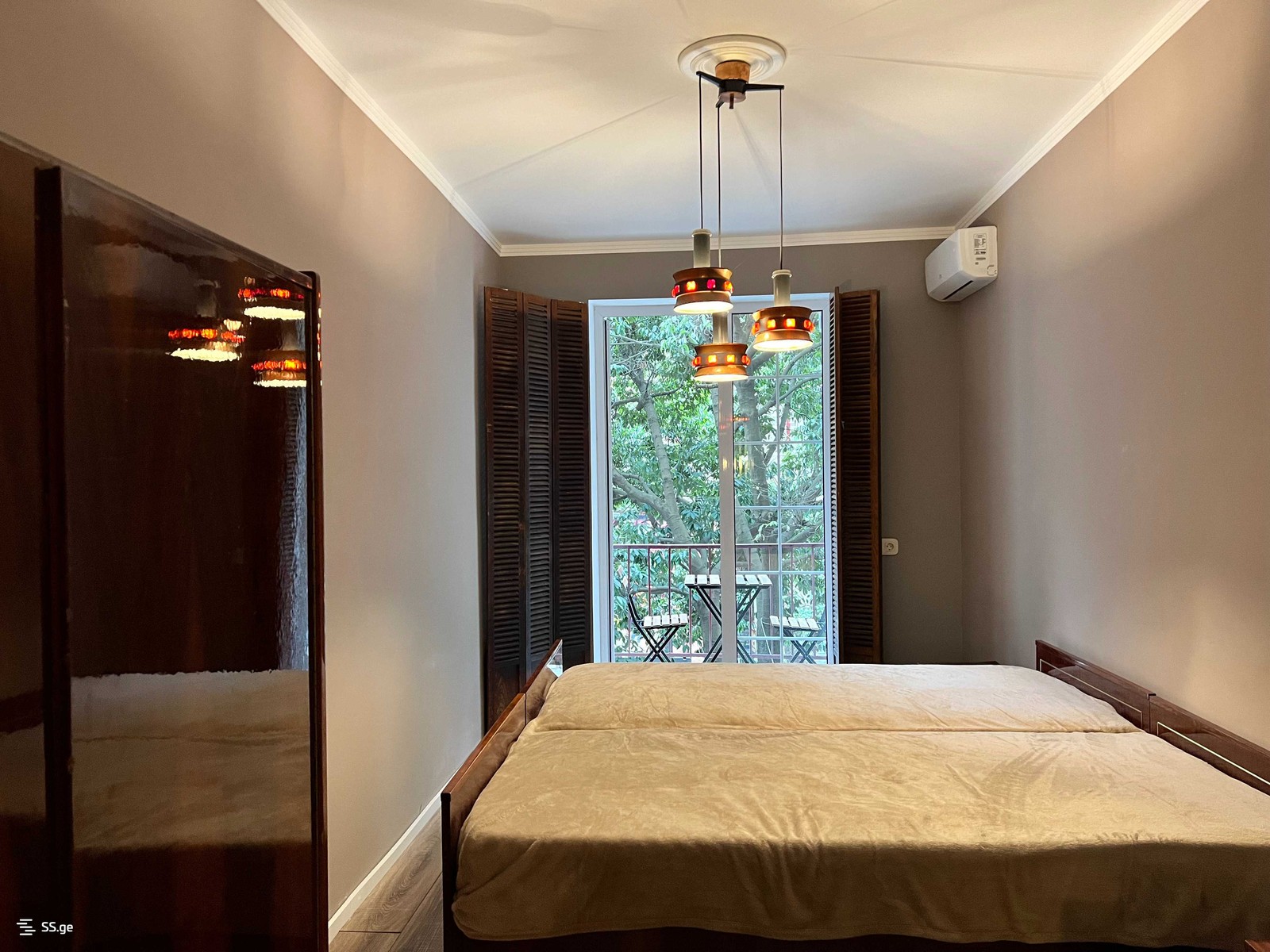 1 - 3 rooms