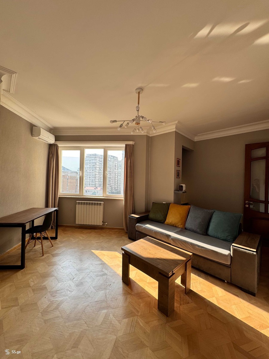pekini st. 4 - 2 rooms