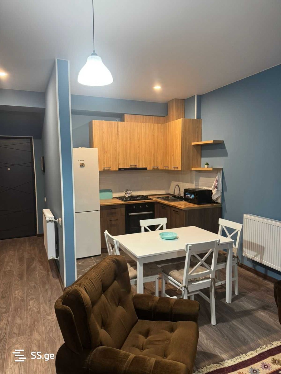 V. Topuridze st. 15 - 2 rooms