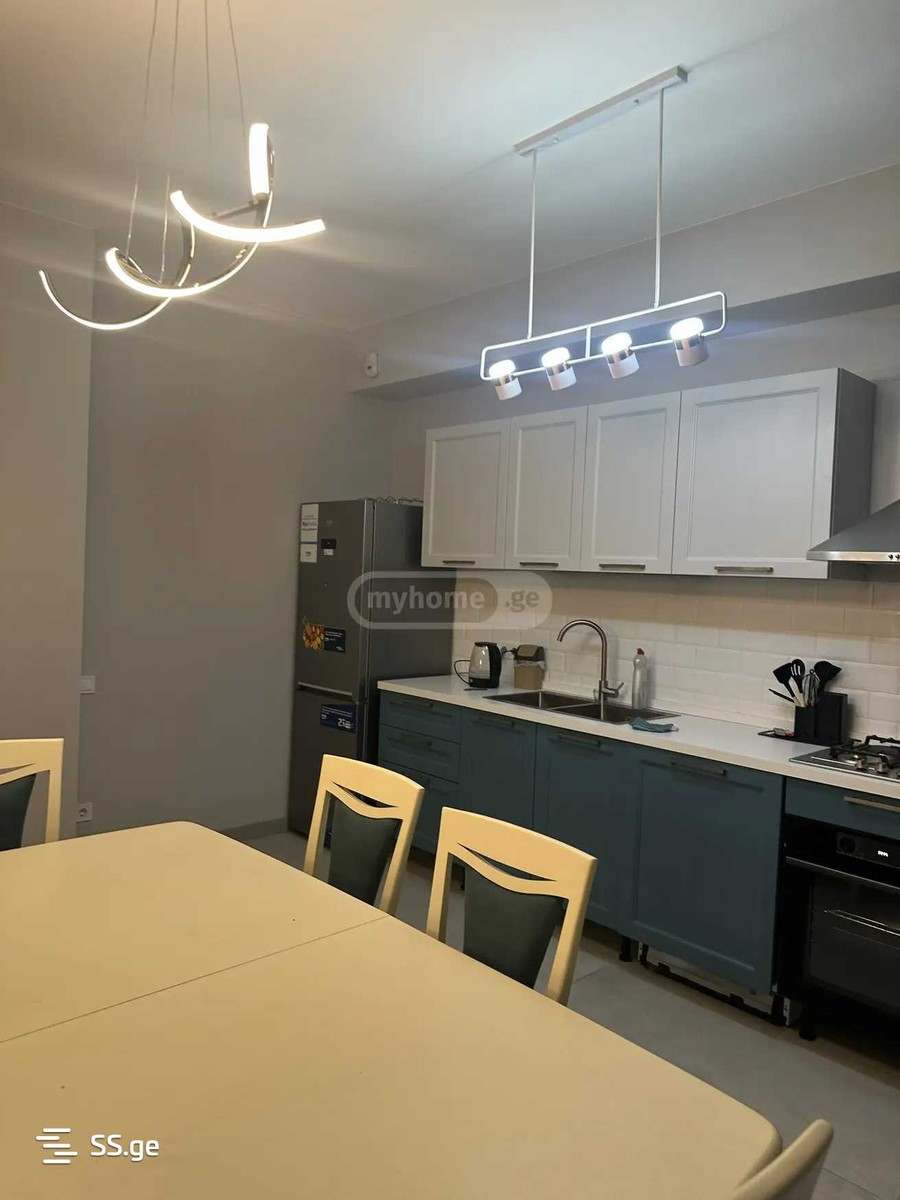 Marshal Archil Gelovani Ave. 1 - 4 rooms