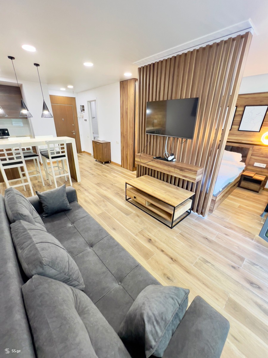 Lech and Maria Kaczynski street 8 - 1 rooms