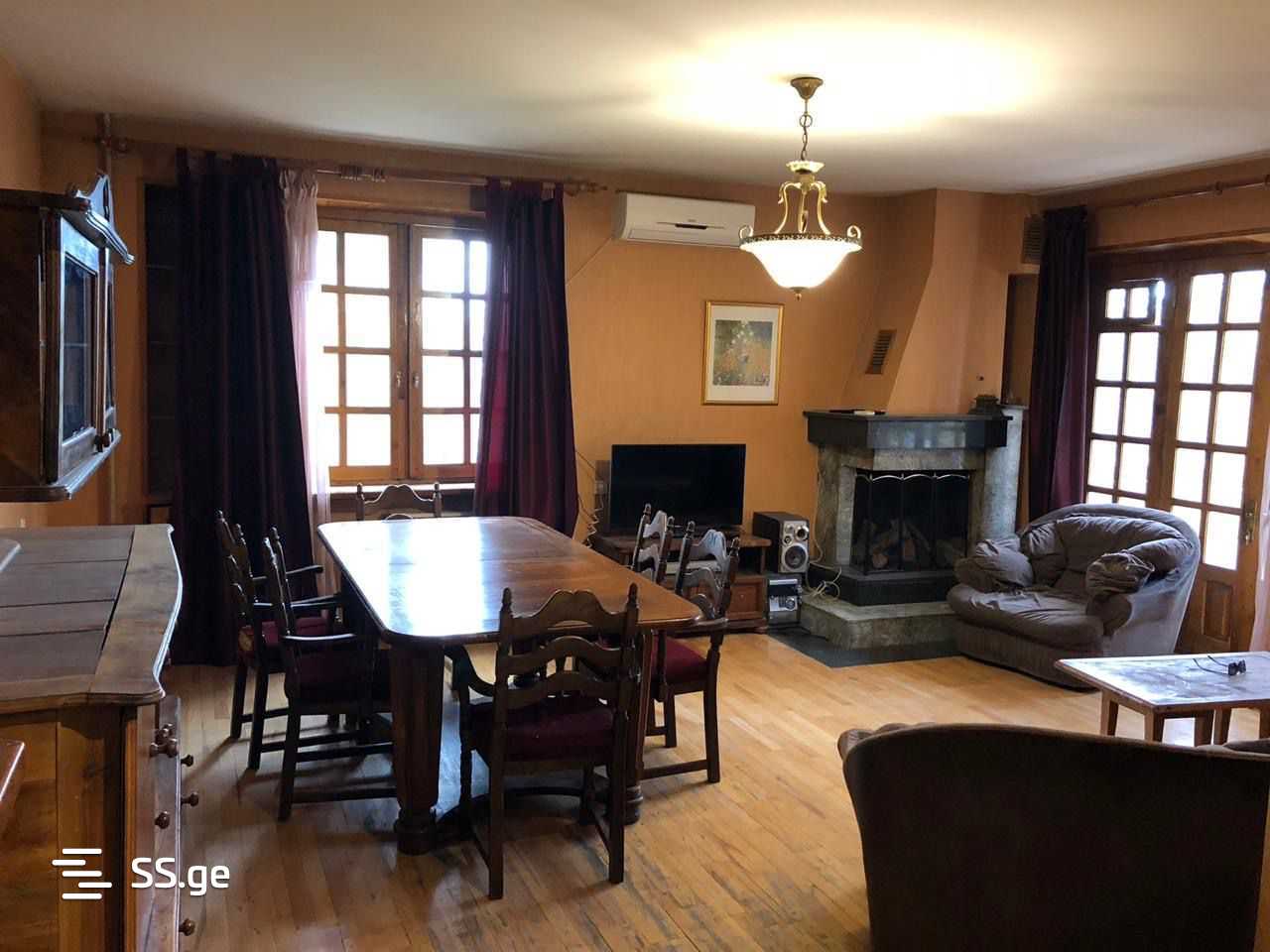 krtsanisi st. 16 - 3 rooms
