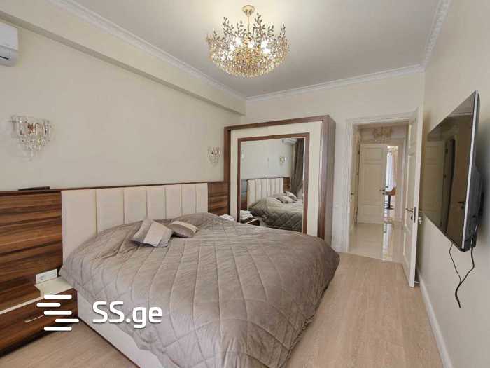 i. chavchavadze avenue - 3 rooms