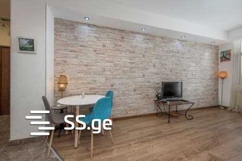 barnovi st. - 2 rooms