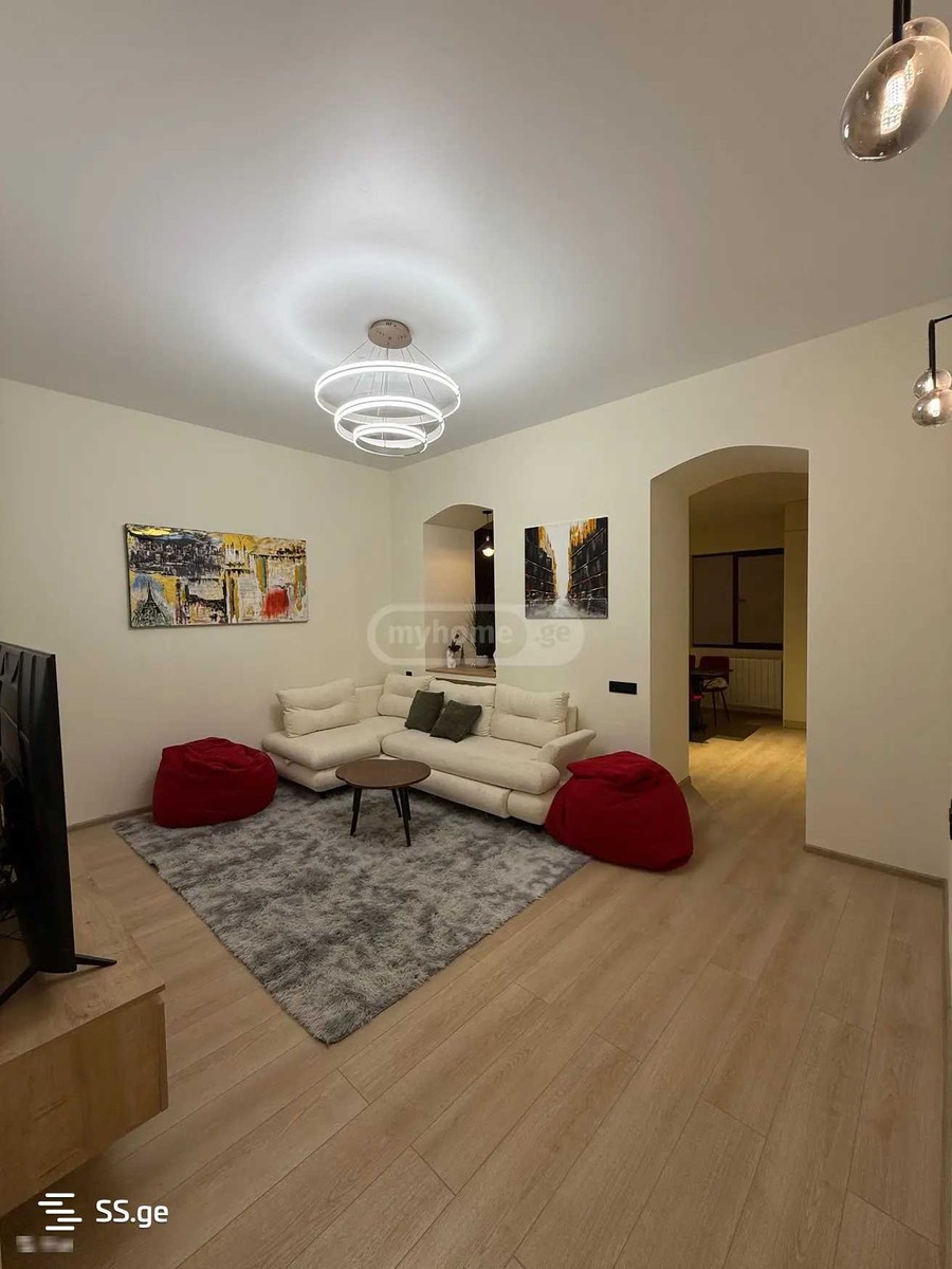 bako st. - 4 rooms
