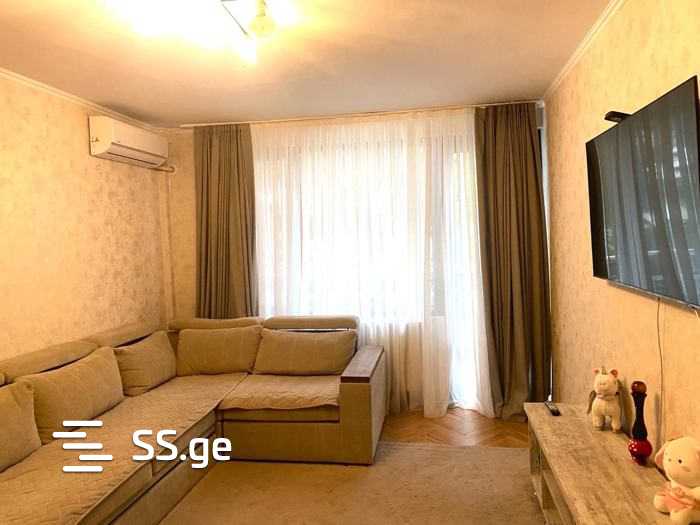 Tamarashvili st. (Saburtalo) - 3 rooms