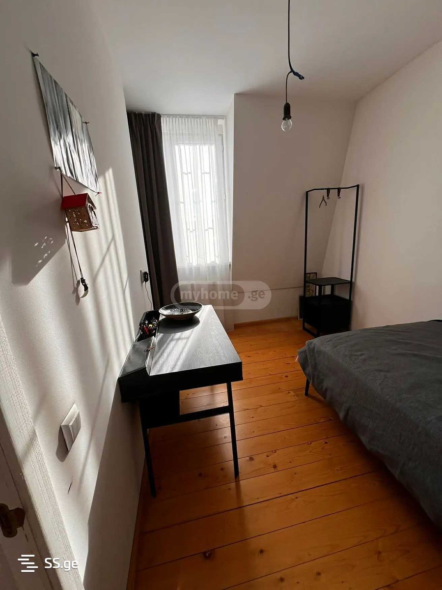 agmashenebeli ave - 3 rooms