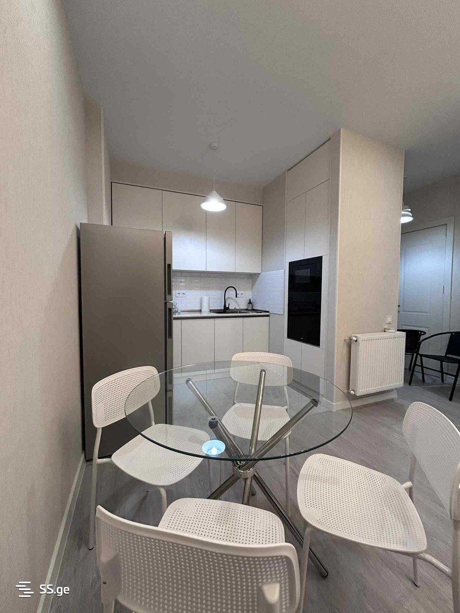 Marshal Archil Gelovani Ave. - 2 rooms