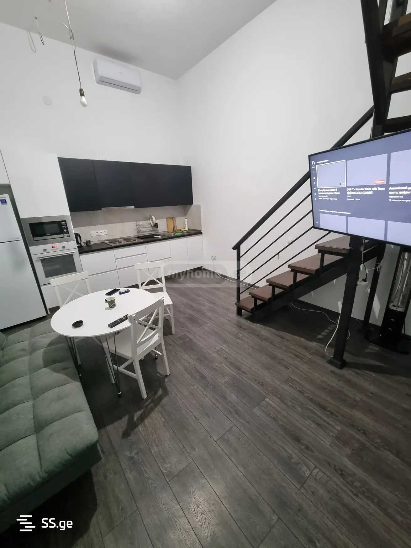 Квартира agmashenebeli ave