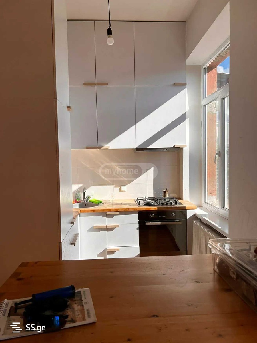agmashenebeli ave - 3 rooms