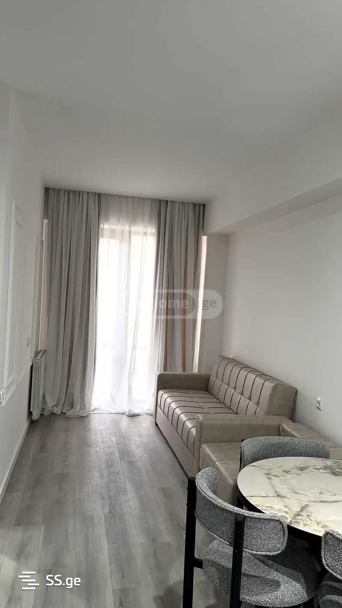 gmiri kursantebi st. 1 - 3 rooms