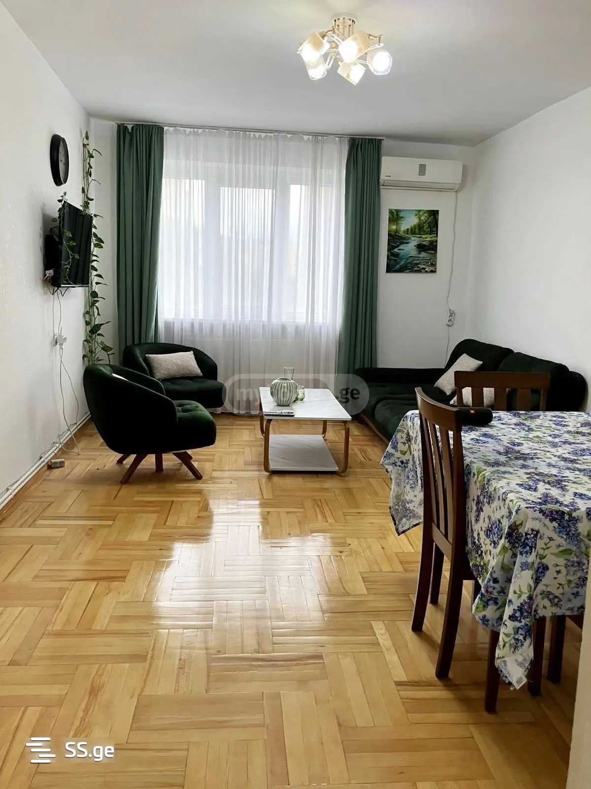 giorgi brtskinvale st. - 3 rooms