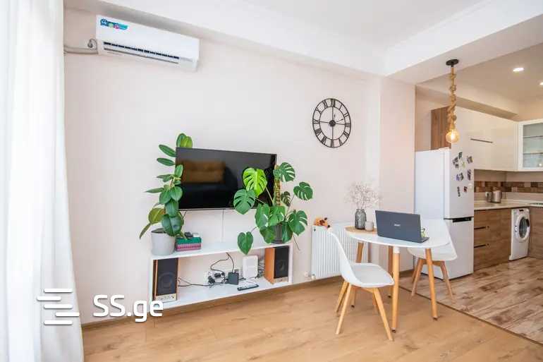 kindzmarauli st. 15 - 2 rooms