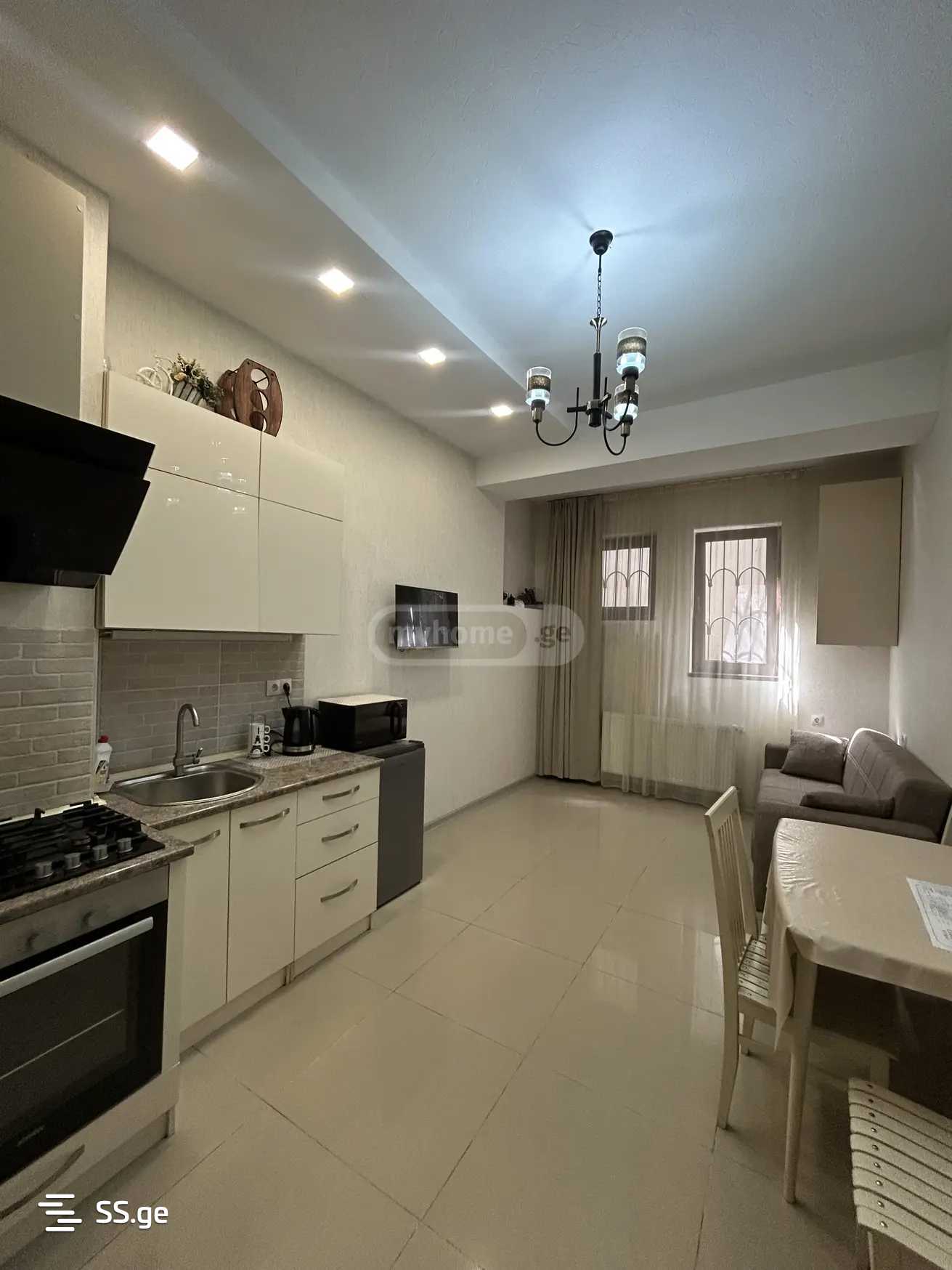 Квартира tumaniani st.