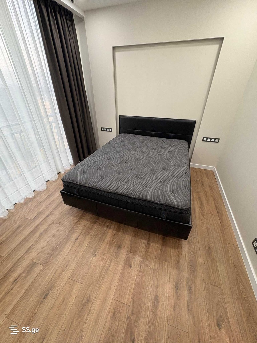i. chavchavadze avenue - 6 rooms