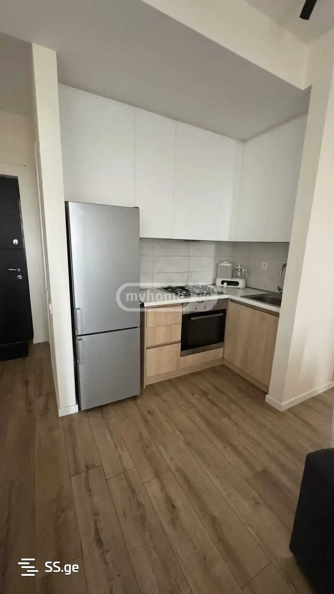 navtlugi st. - 3 rooms