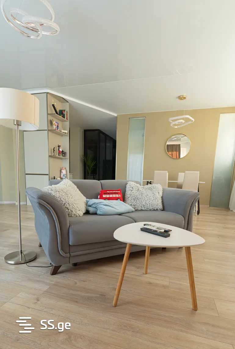 panaskerteli st. - 3 rooms