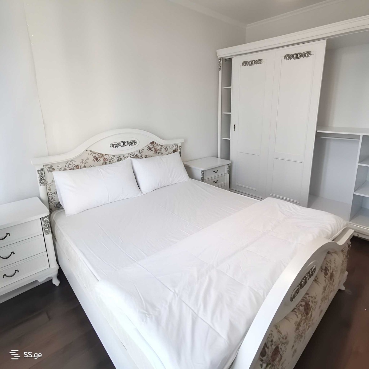 Sherif Khimshiashvili Ave 4 - 3 rooms