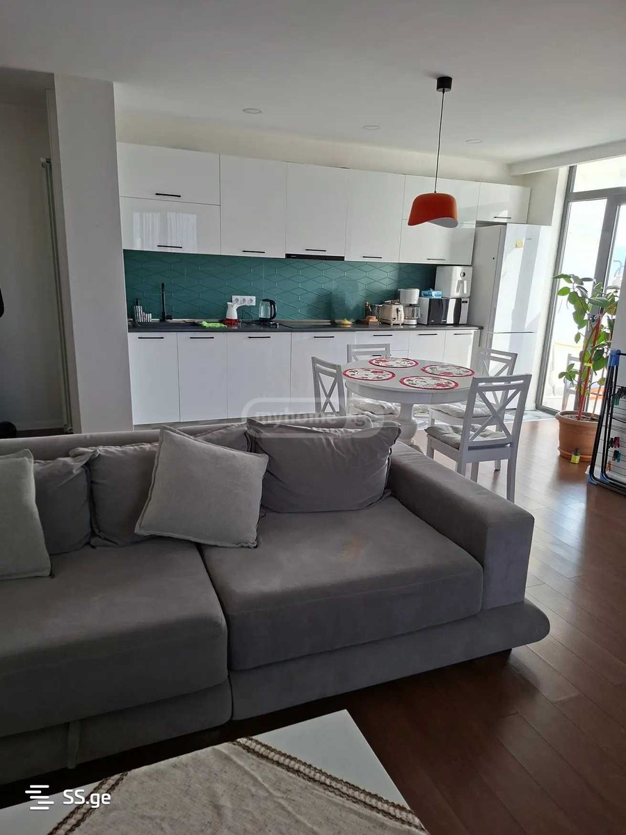 a.wereTlis avenue - 3 rooms