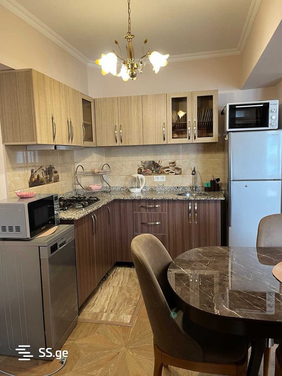 Z. Gorgiladze Street 78 - 3 rooms