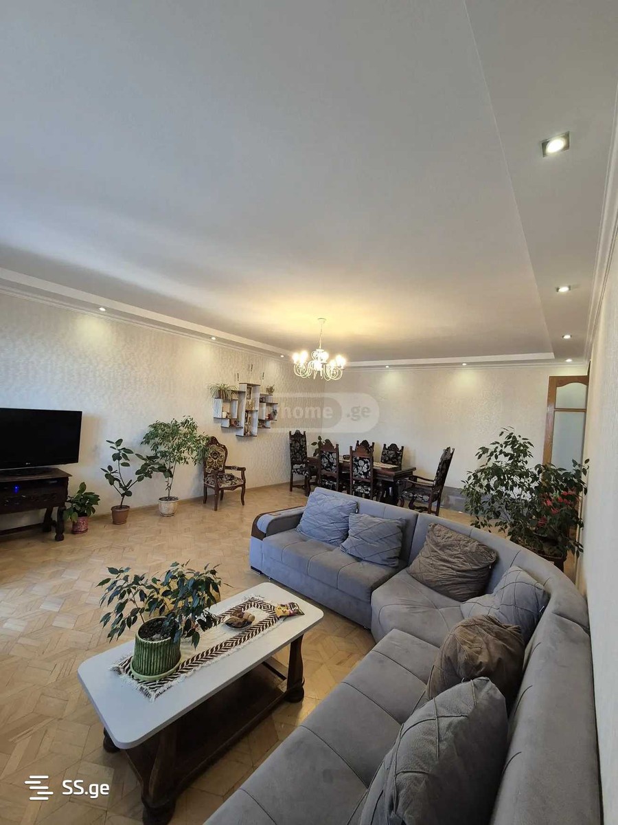 panaskerteli st. - 3 rooms