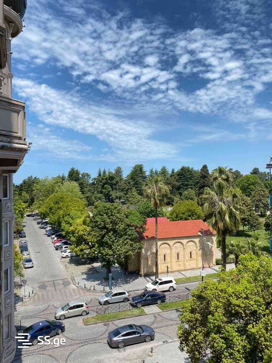 Vazha-Pshavela st. 8 - 3 rooms