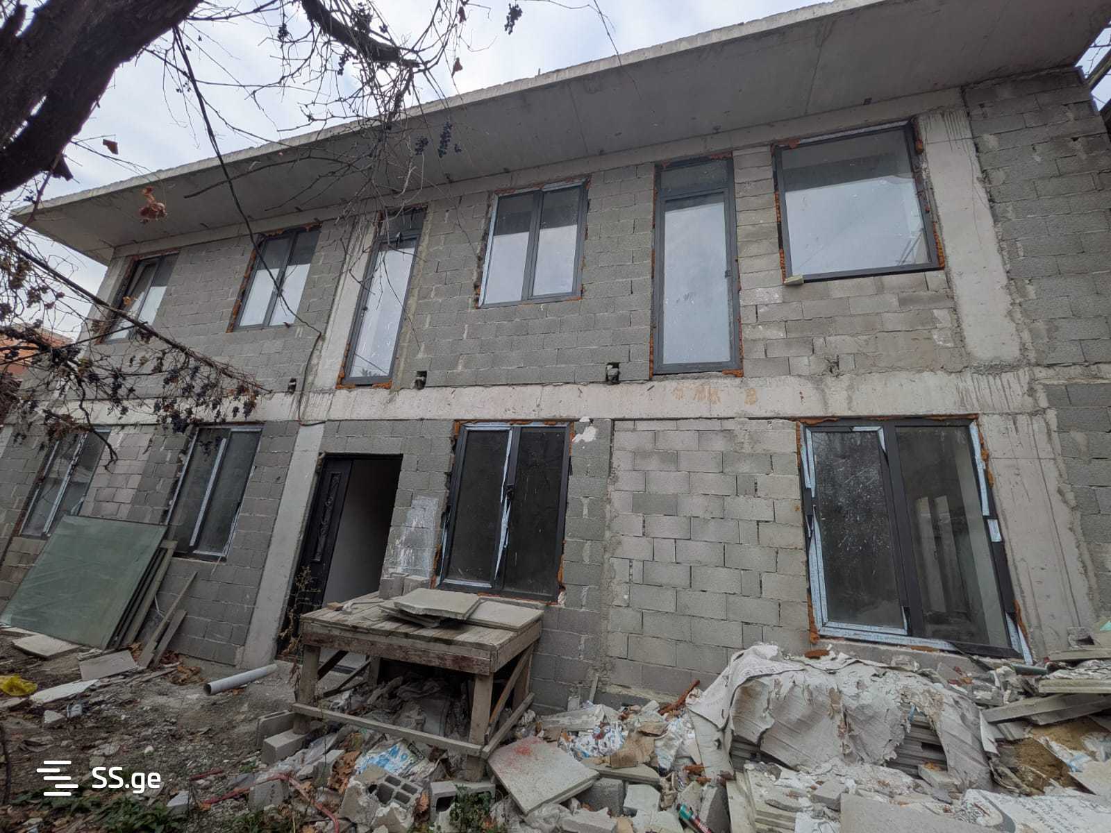 ninoshvili st. 26 - 0 rooms