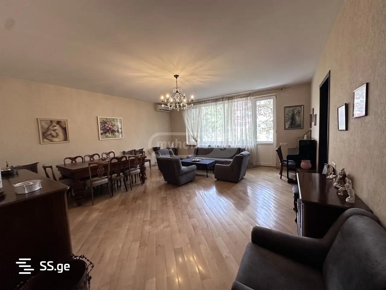 Tamarashvili st. (Saburtalo) - 4 rooms