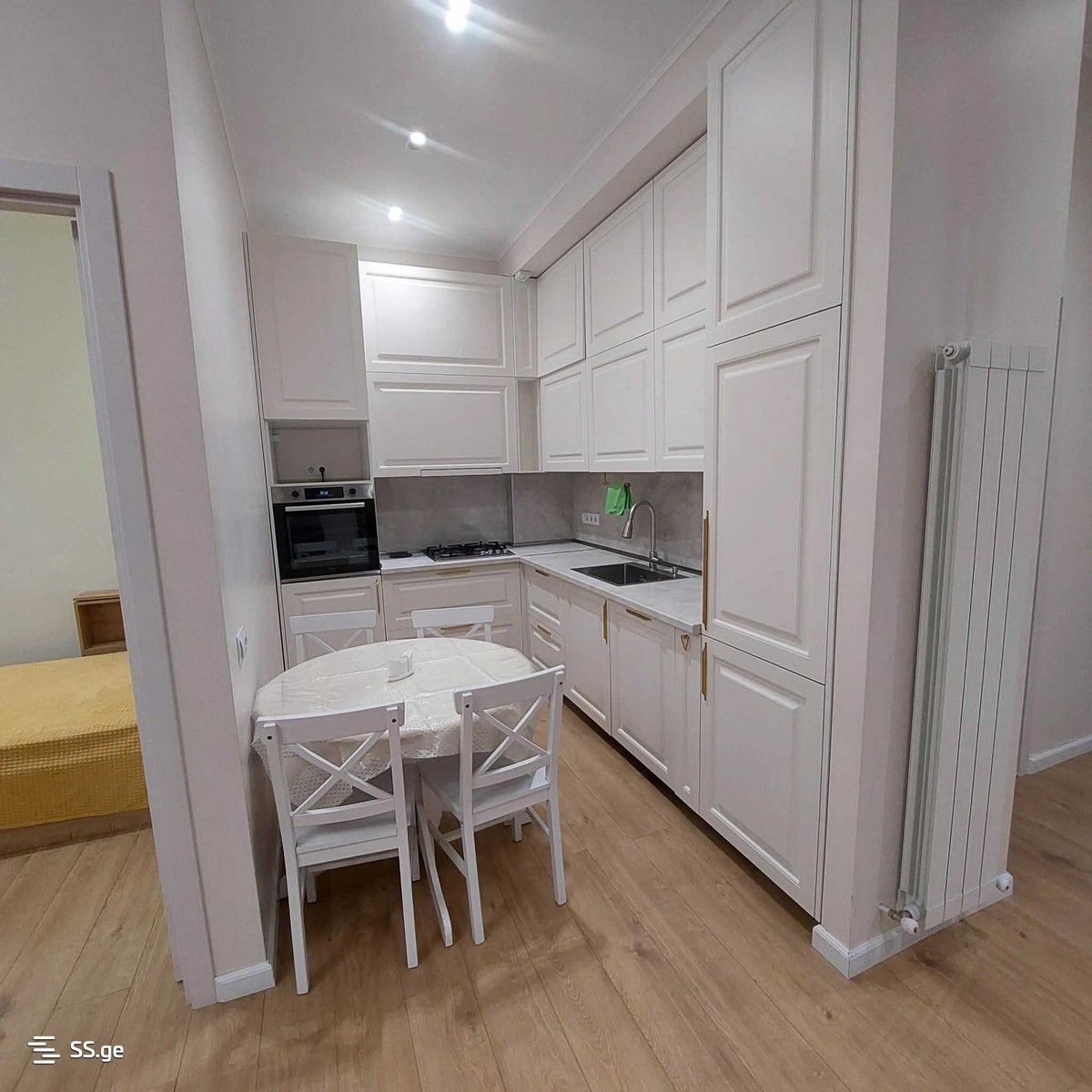 nucubidze st. 0 - 3 rooms
