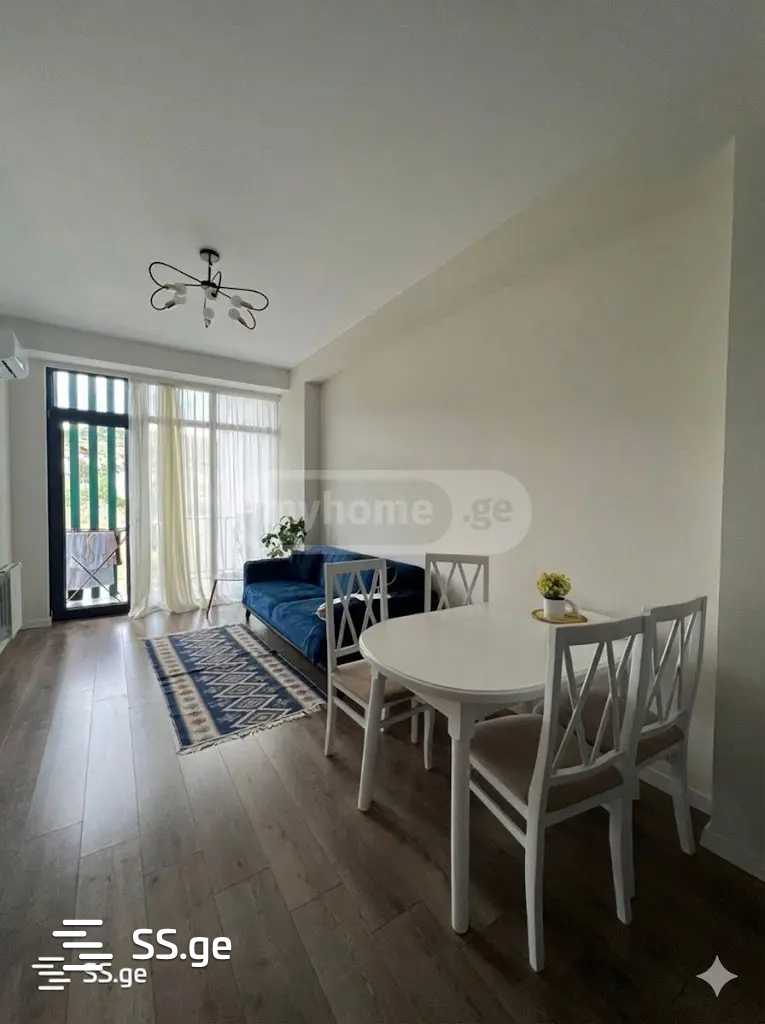 mindeli st. 11 - 3 rooms