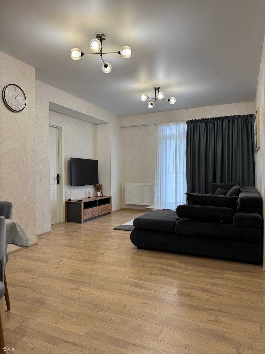 gmiri kursantebi st. - 4 rooms