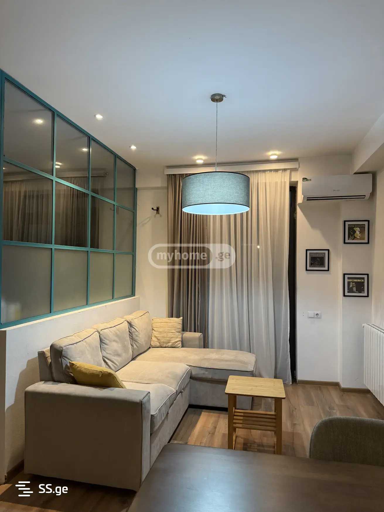 Квартира zestaponi st.