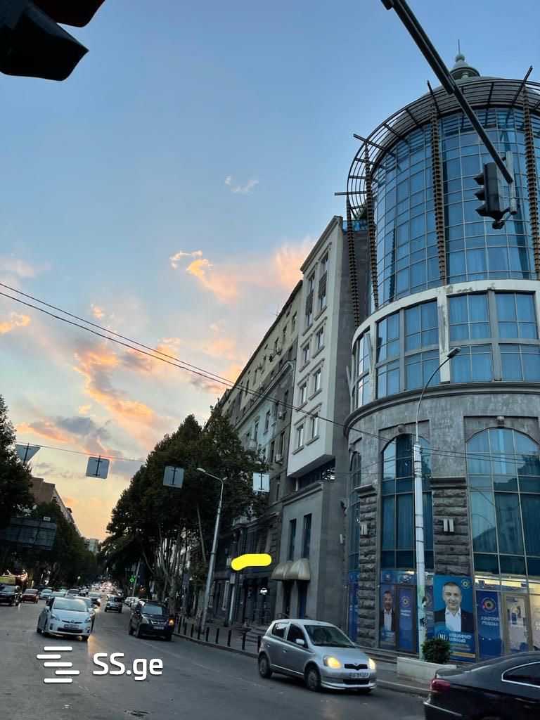 Kazbegi avenue 1 - 4 rooms