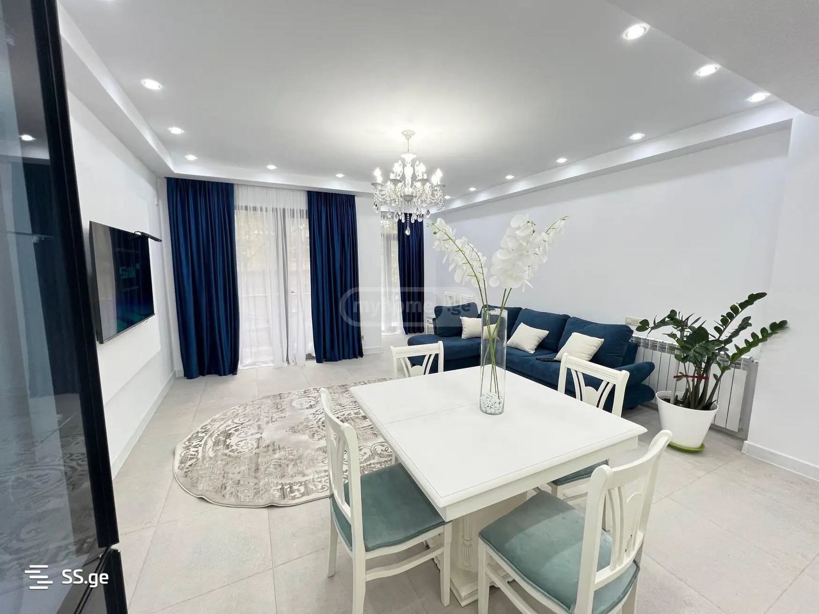 19 - 3 rooms