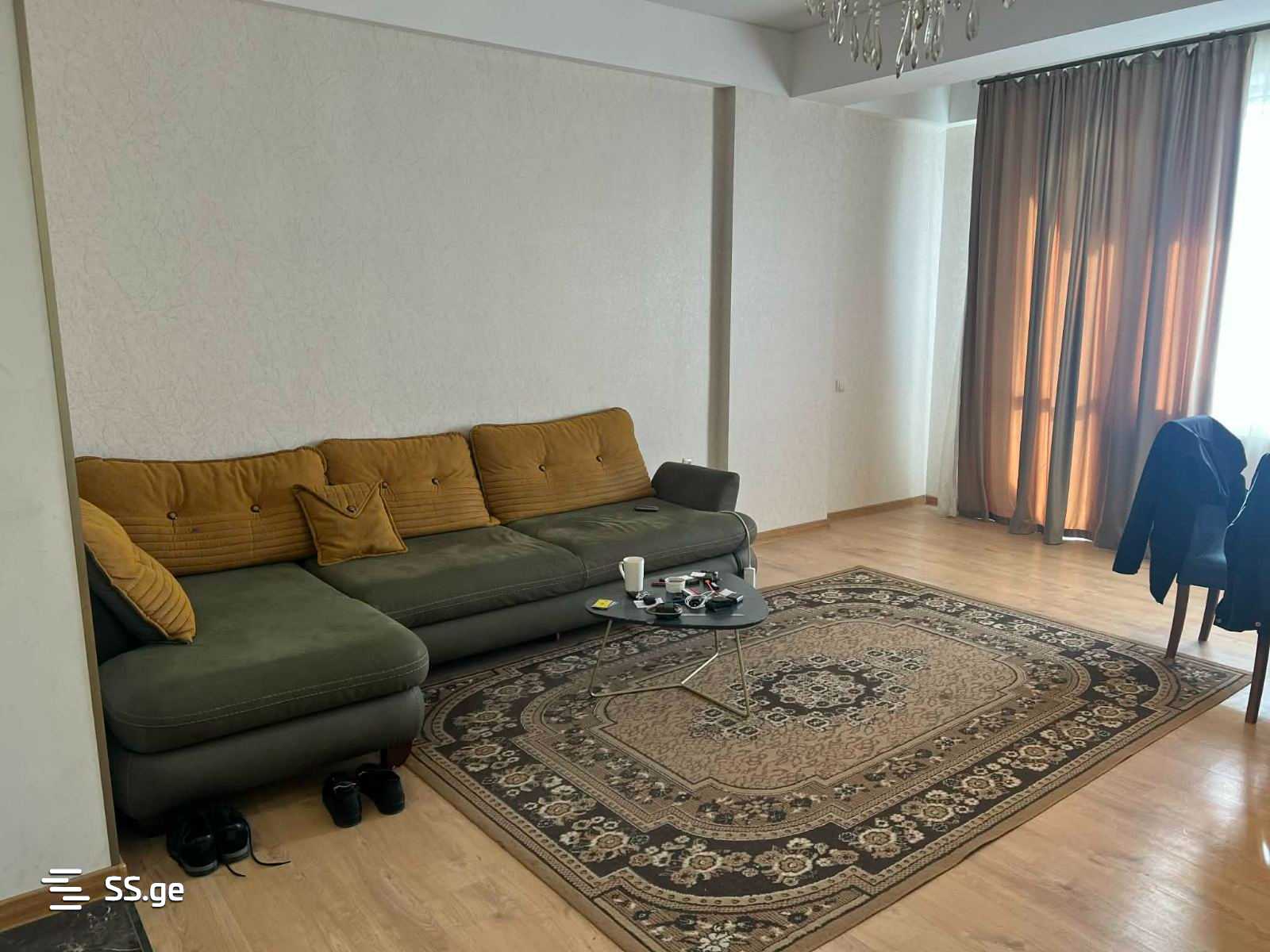 B.Kvernadze st. 35 - 2 rooms