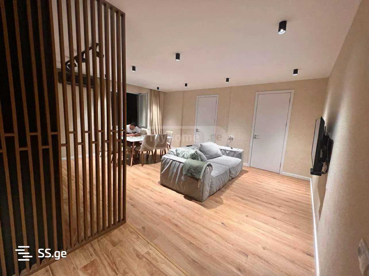 panaskerteli st. - 3 rooms