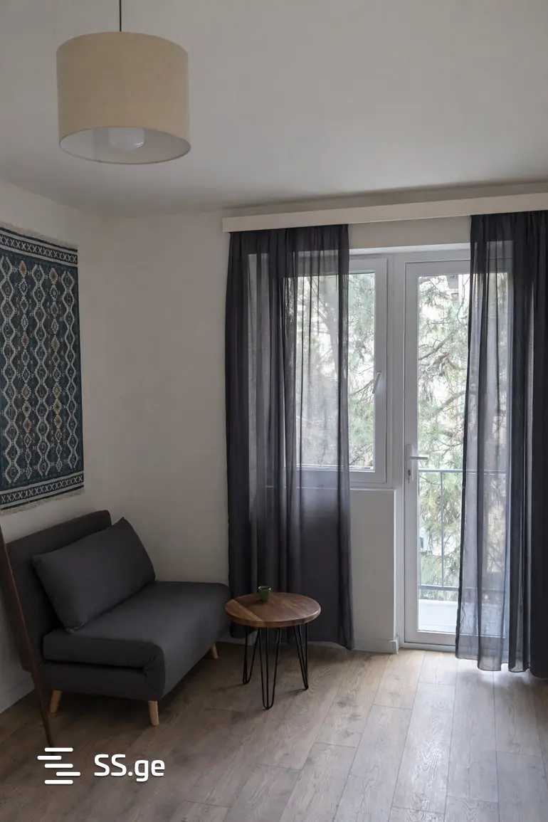 nucubidze st. 221 - 2 rooms