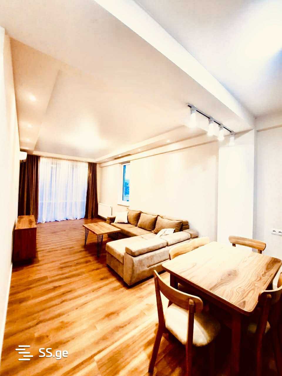 Квартира mirotadze st.