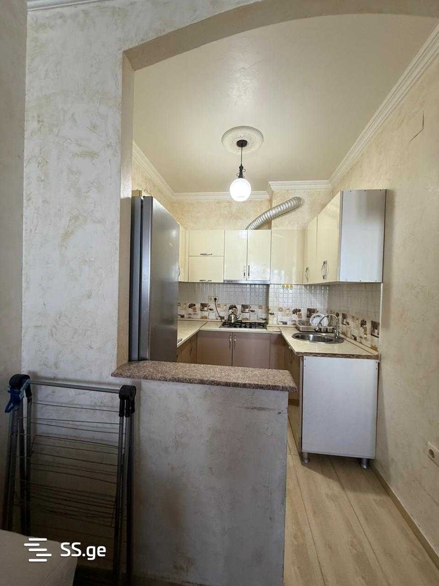 Kobaladze st. 8а - 3 rooms