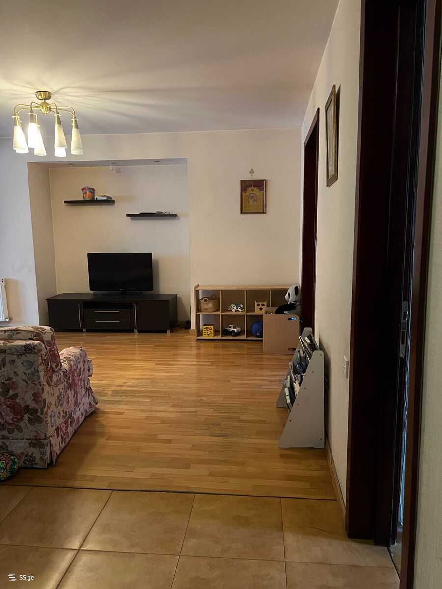 s. cincadze st 85 - 3 rooms