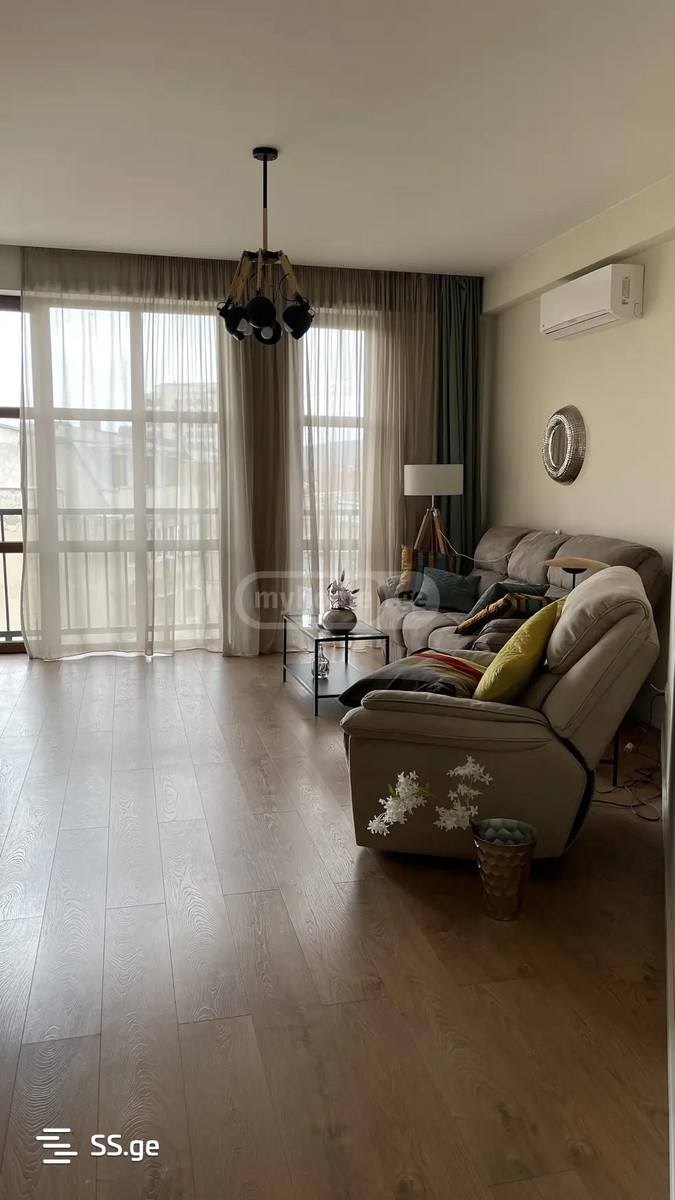 i. nikoladze st. - 3 rooms