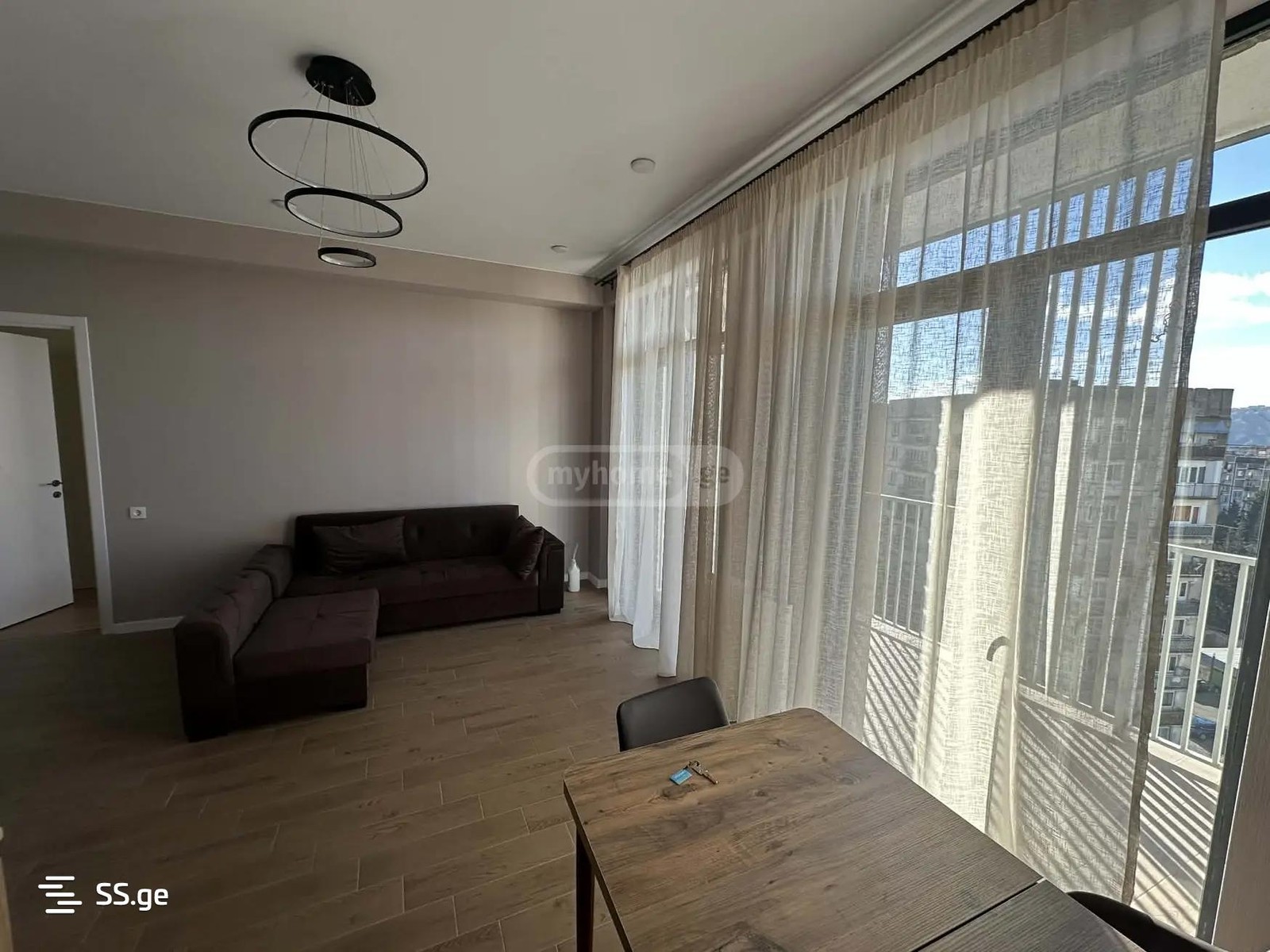 pataridze st. 3 - 2 rooms