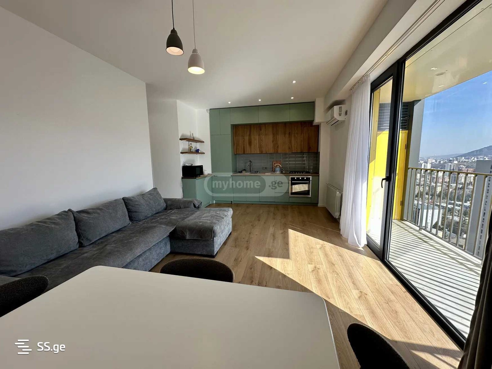 R. Chkhikvadze st. 16 - 3 rooms