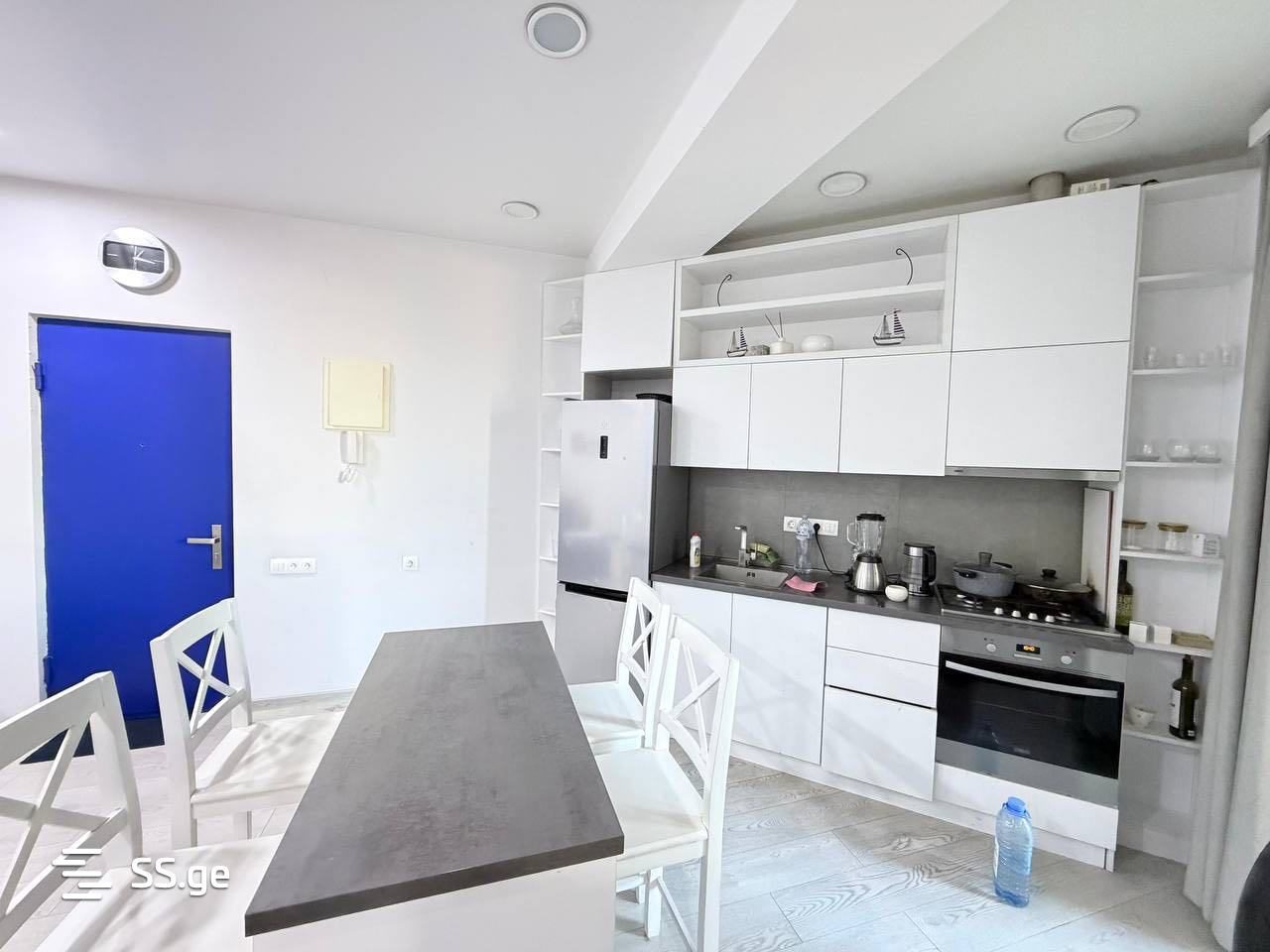 chovelidze st. 8 - 2 rooms