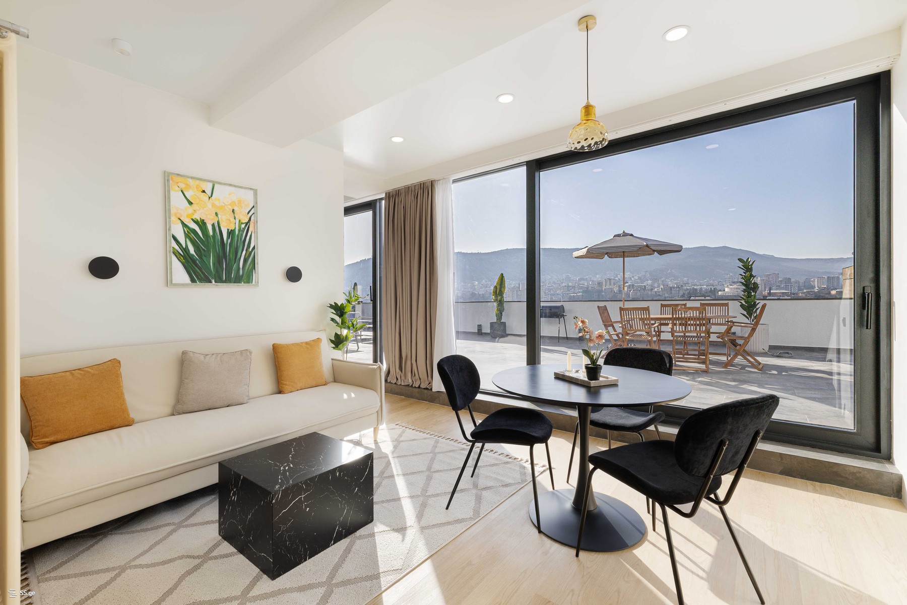 Tsinamdzgrishvili st. - 3 rooms