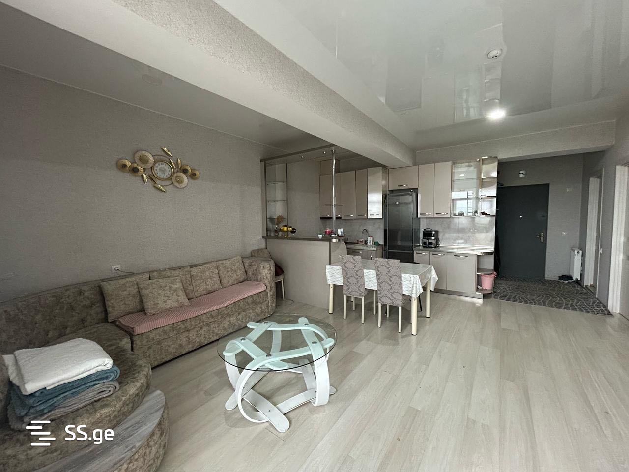 Jumber Lezhava Lane 37 - 3 rooms
